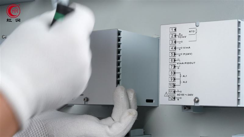 虹潤OHR-A100系列簡易型單回路數字顯示控制儀安裝接線的操作講解