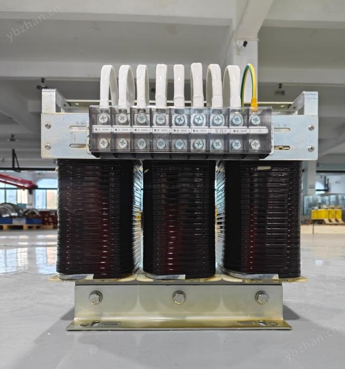 厂家供应三相干式变压器 可定制产品规格